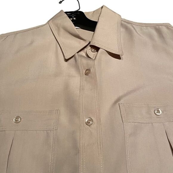 NWOT Tall Girl Button Down in cream - Picture 2 of 8